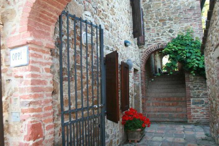 Petroio Podere Gli Oppi Toscanaヴィラ エクステリア 写真