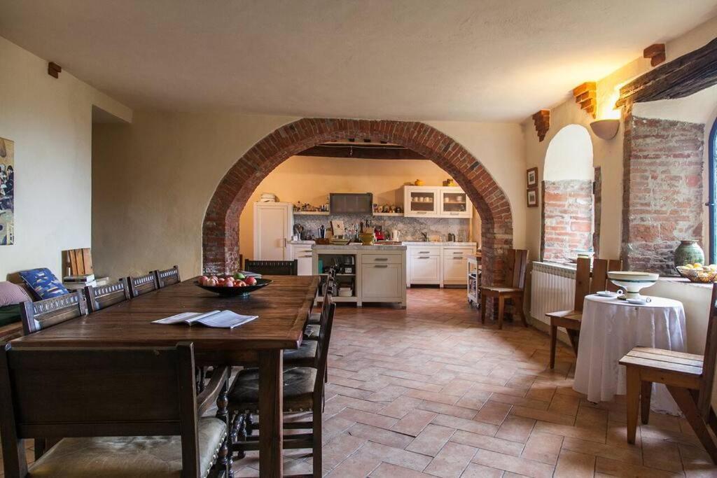 Petroio Podere Gli Oppi Toscanaヴィラ エクステリア 写真